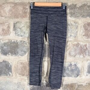 NOBULL Heathered Gray Cropped Athletic Leggings Size‎ Small Pocket Yoga Running